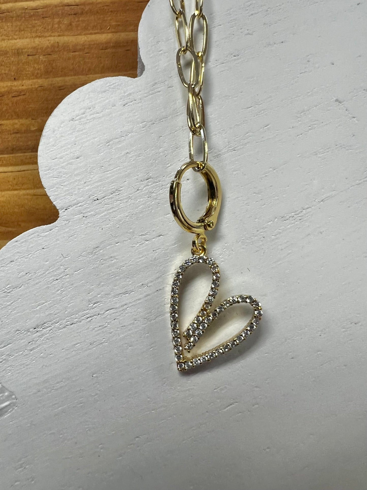Small Pendant with Dainty Chain