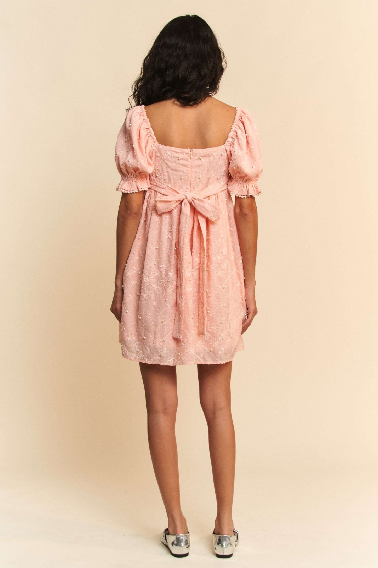 Texture Flower Ballon Sleeve Ribbon Mini Dress