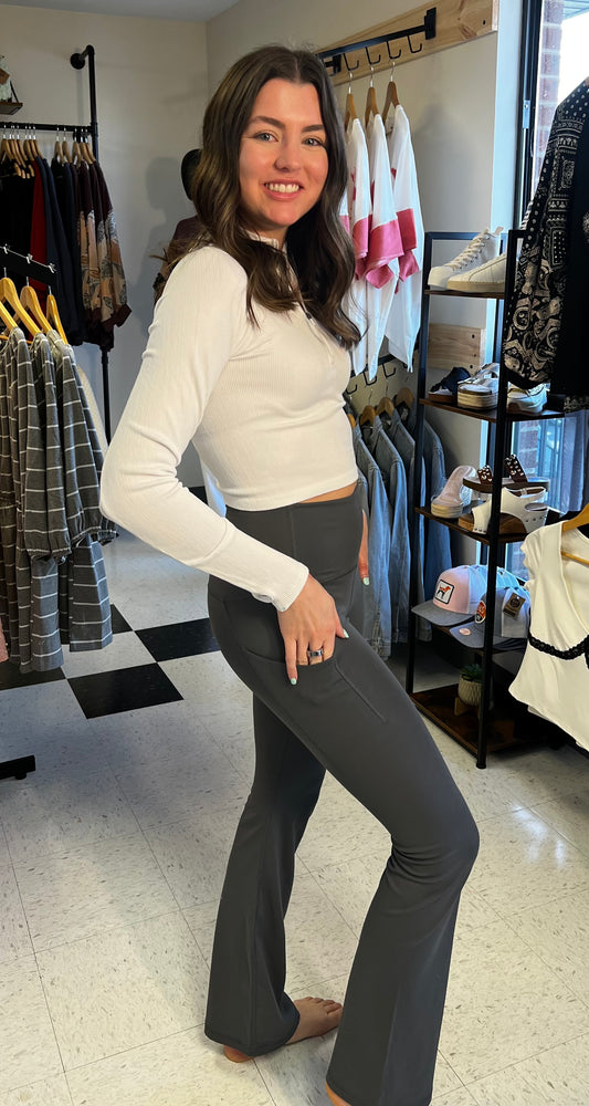 Flared Leg Spandex Pants with side Pockets