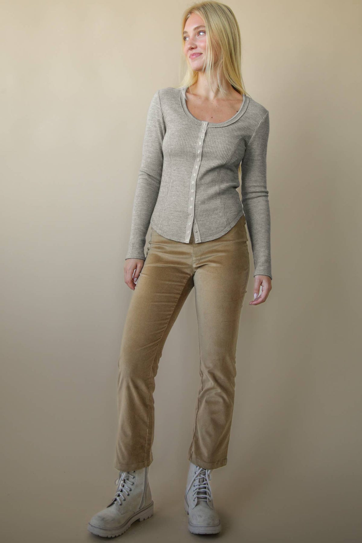 NT12243-Button Down Fitted Knit Casual Top
