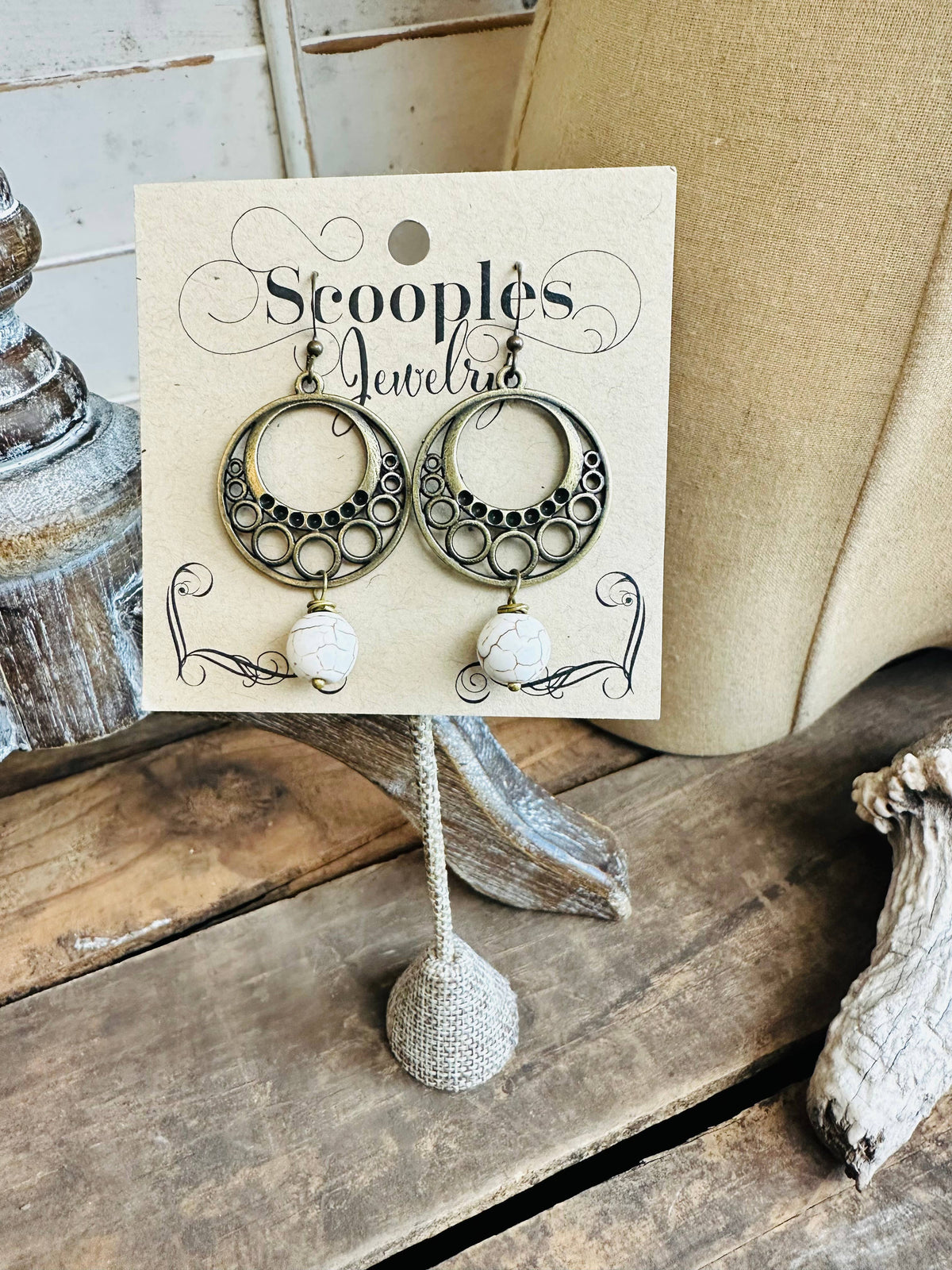 Ring Cross in Natural - Neck