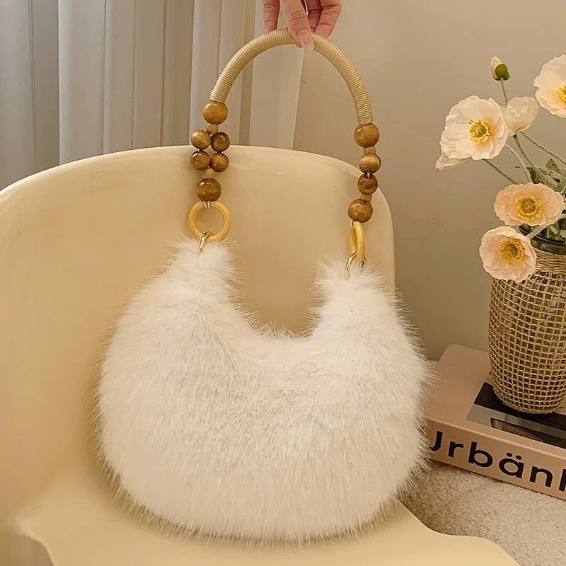 Women’s Plush Pillow Underarm Bag – Classic Streetwear Style