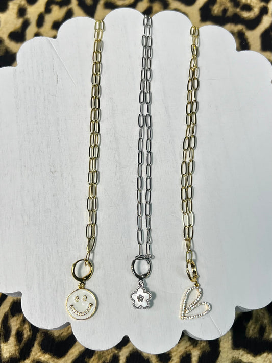 Small Pendant with Dainty Chain