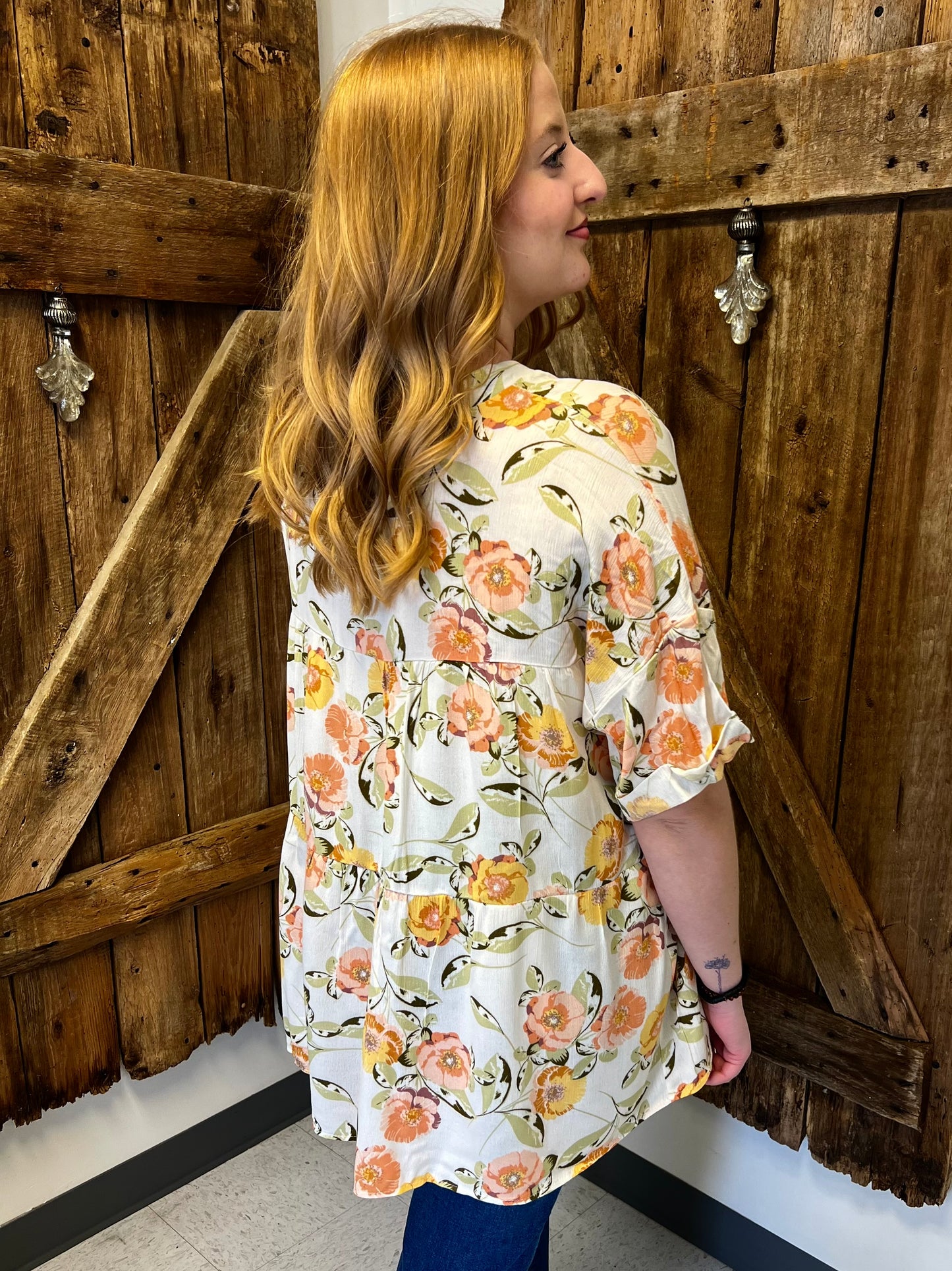 SOLID LOOSE FIT V NECK TOP