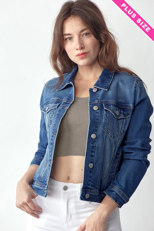 PLUS SIZE VINTAGE WASHED DENIM JACKET