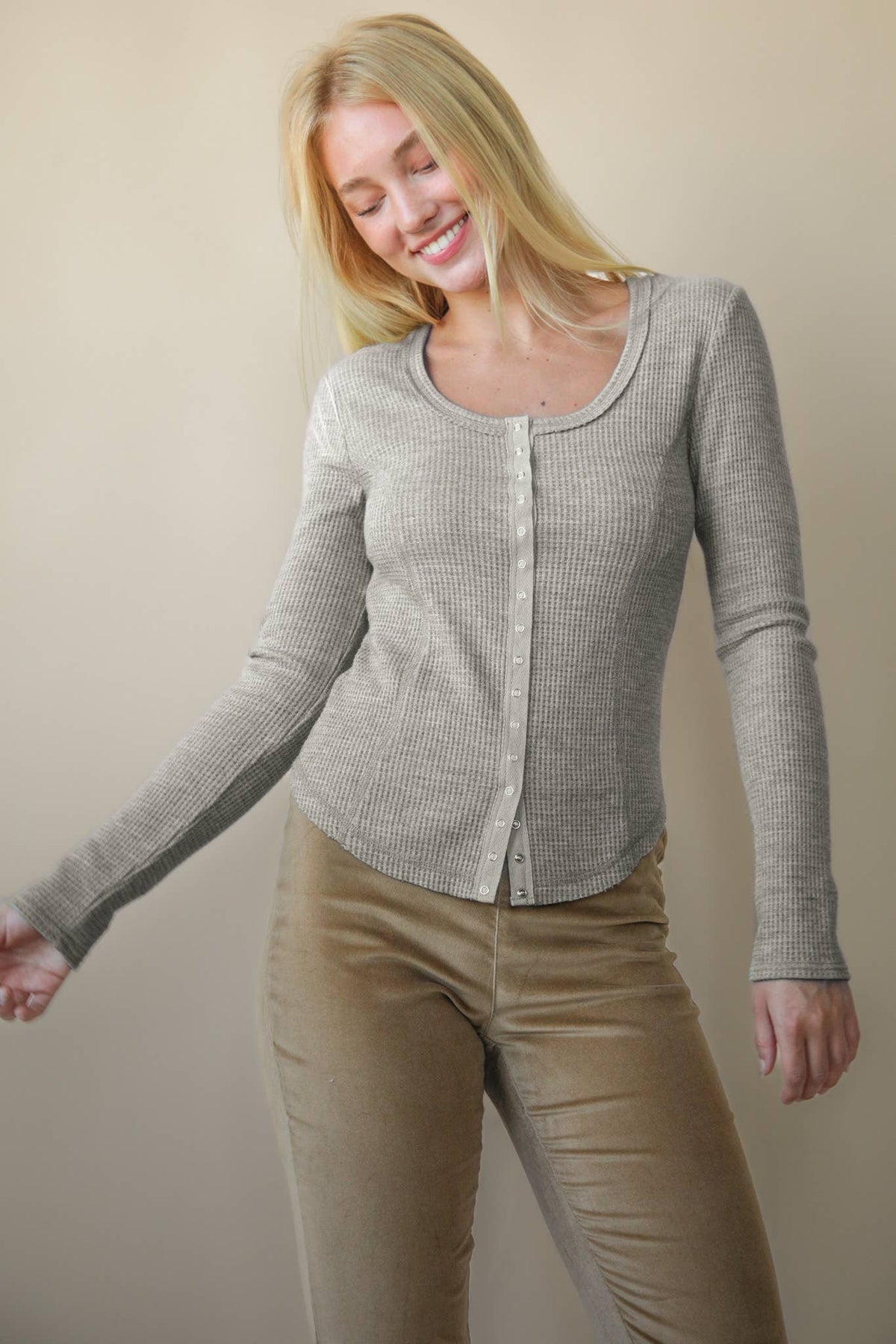 NT12243-Button Down Fitted Knit Casual Top